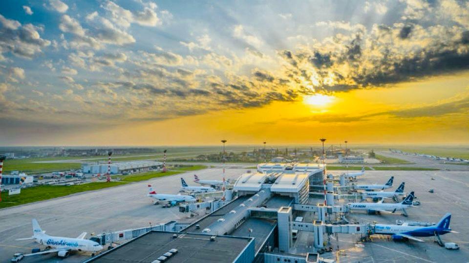 Aeroportul Henri Coandă